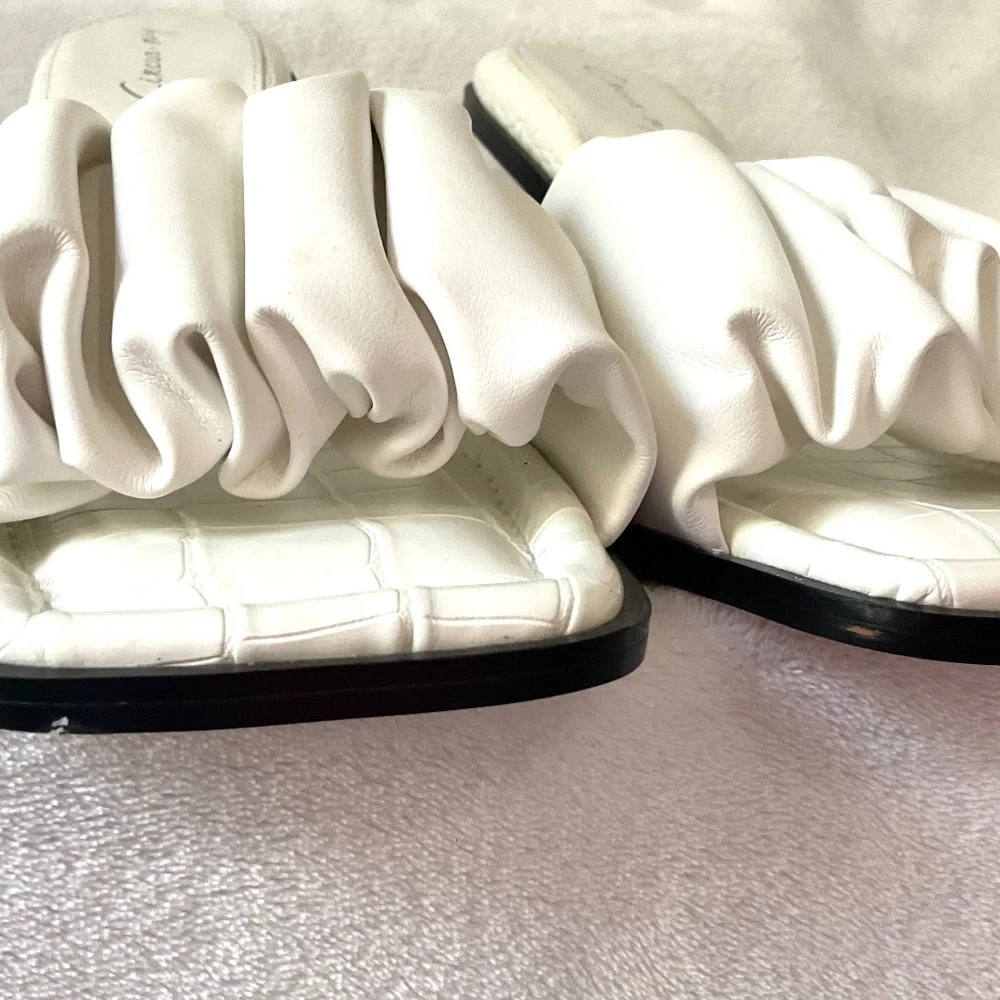 White Circus Sam Edelman Cushioned Comfy Stretchy Slip On Sandal Size 9 - Picture 16 of 16